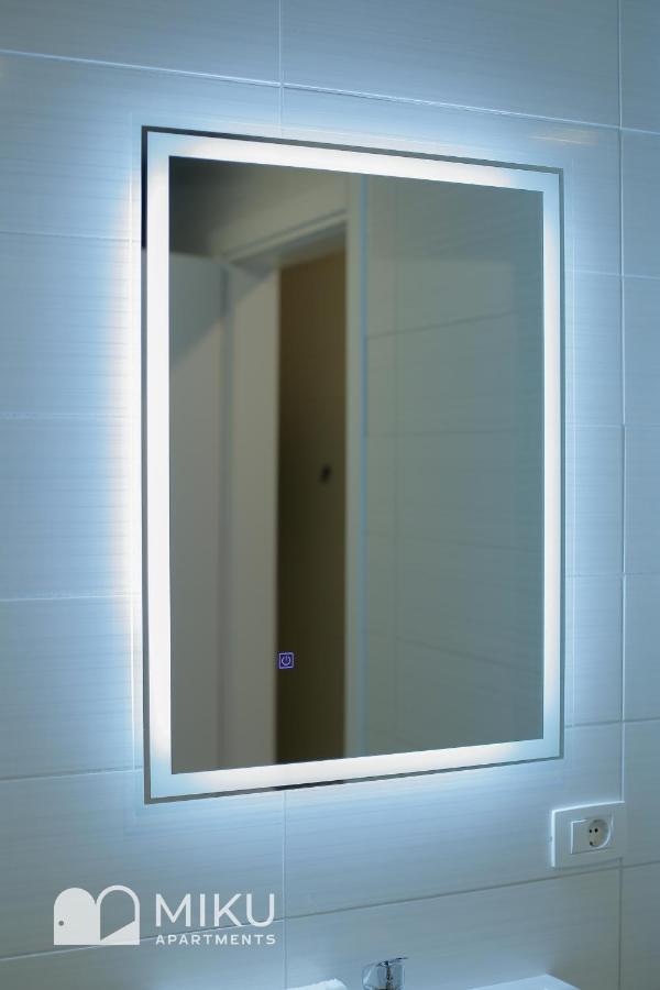 Miku Apartment - Glamorous 1Bedroom Apartment At Olympic Residence تيرانا المظهر الخارجي الصورة