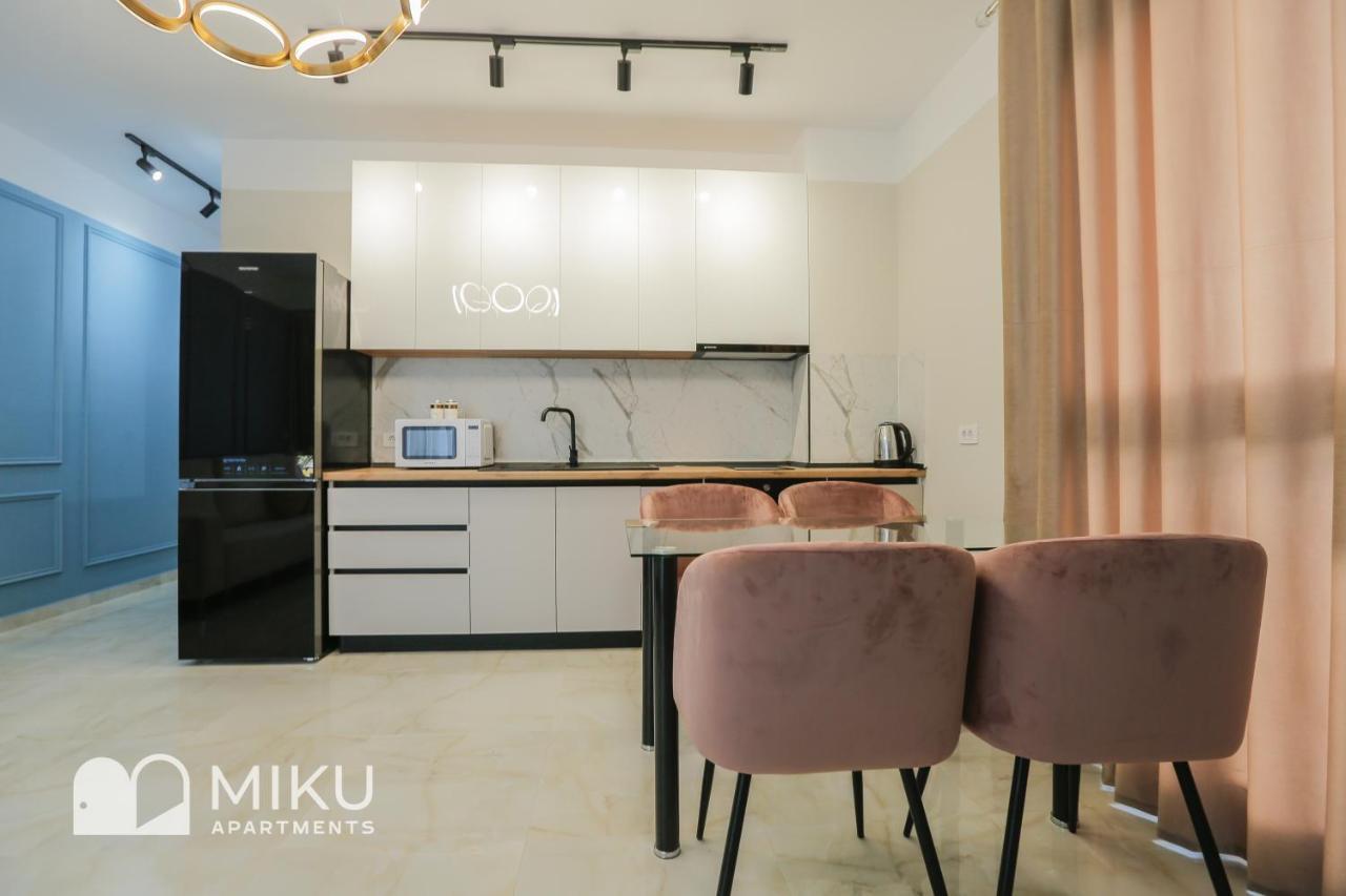 Miku Apartment - Glamorous 1Bedroom Apartment At Olympic Residence تيرانا المظهر الخارجي الصورة